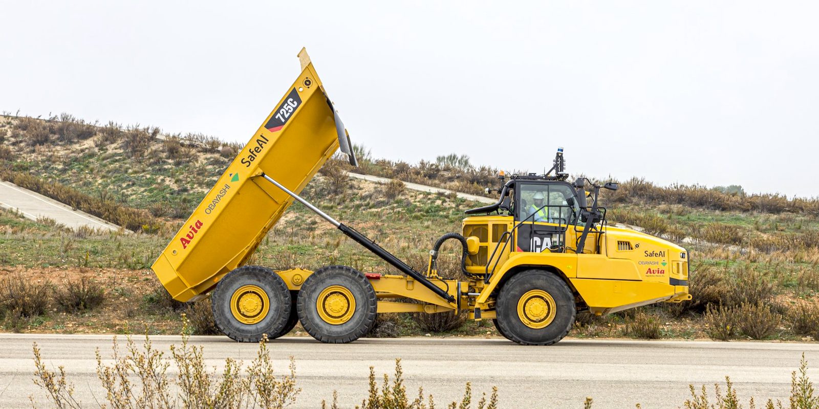 SafeAI turns a Cat haul truck into an autonomous, electric machine