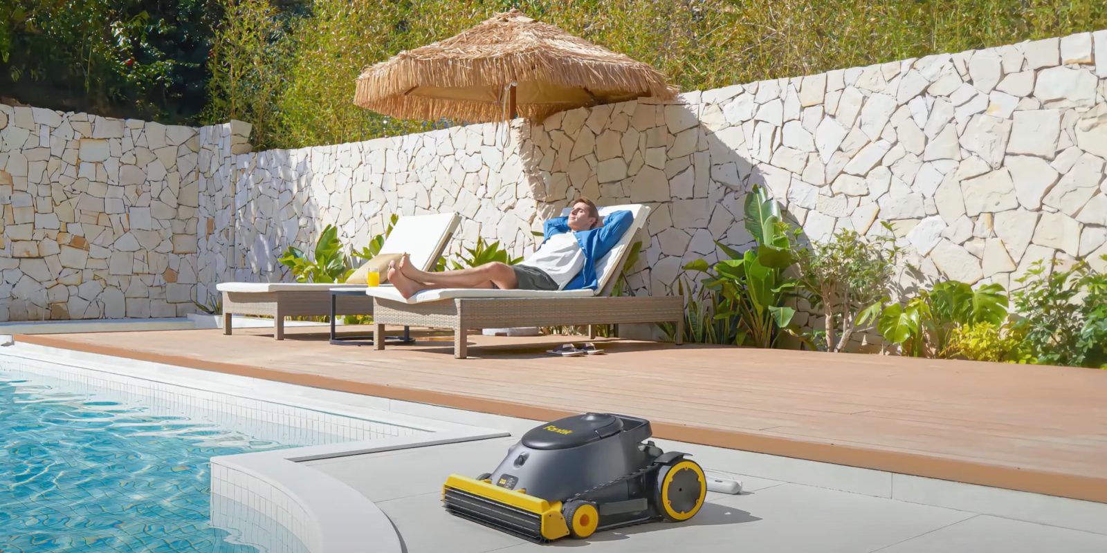 Fanttik Aero X Cordless Robotic Pool Cleaner